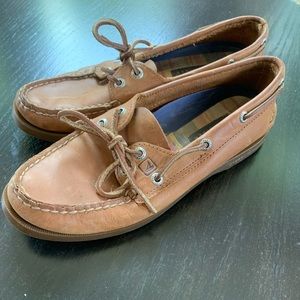 Sperry shoes